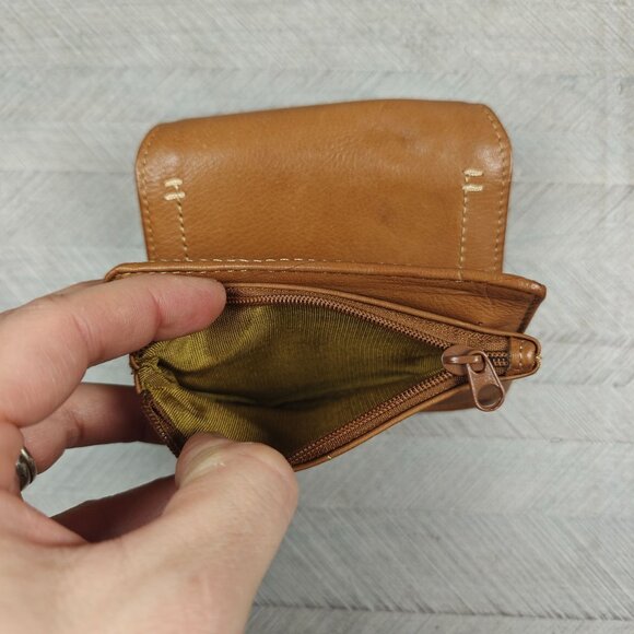 Vintage Brown Genuine Leather Compact Wallet Snap Closure Zippered Coin Pocket - Picture 5 of 9